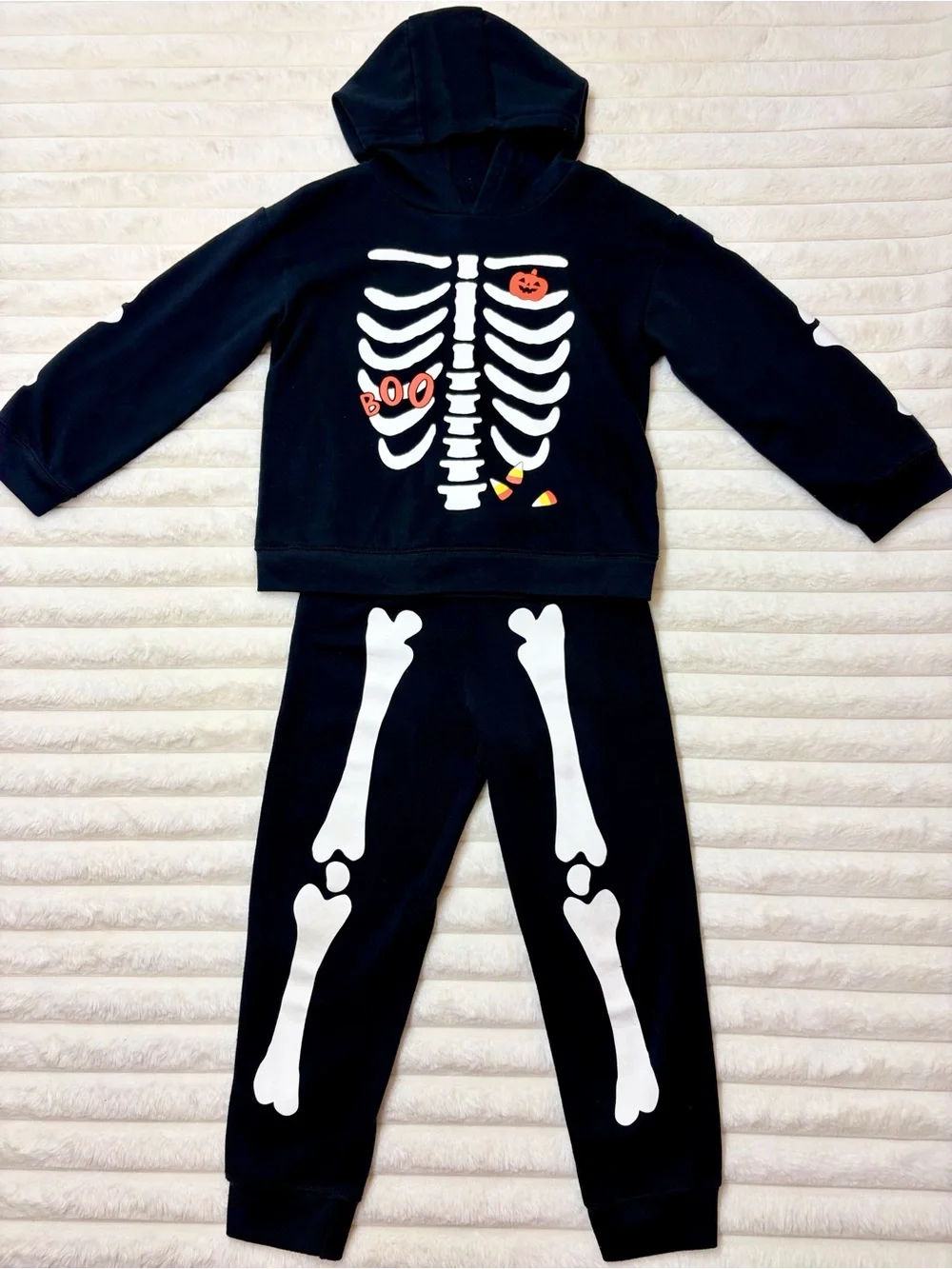Kids Carters Black Skeleton Hoodie & Joggers Set - Halloween Graphic 5t